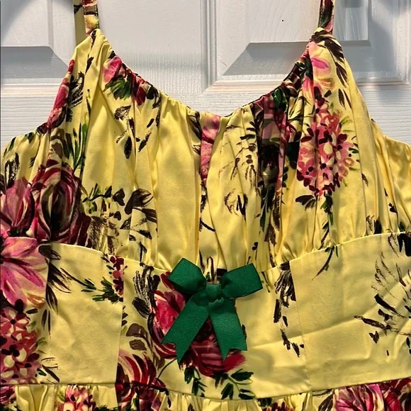 PUG Ella dress in yellow floral - Picture 5 of 5